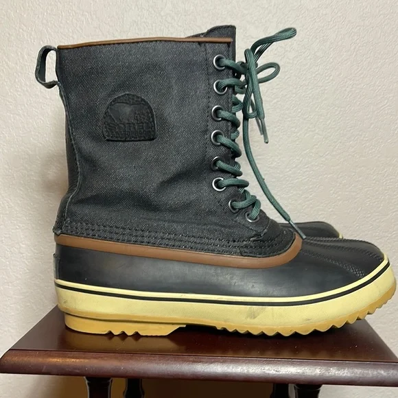 Sorel | Shoes | Womens Sorel Size Black Green Lace Up  display picture 2